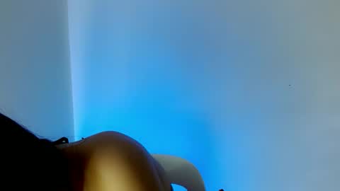 nicole_kiss01 online show from February 19, 10:59 am