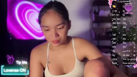 NICOLE online show from October 25, 6:43 am