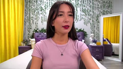 Nicole online show from December 19, 6:34 am