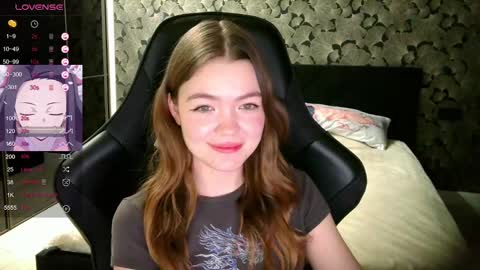 NicoleMeew online show from February 18, 7:54 pm