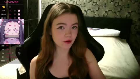 NicoleMeew online show from December 9, 12:01 am
