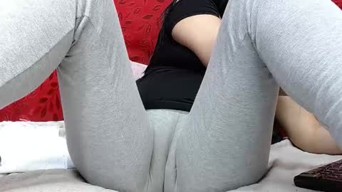 NICOLLE online show from November 27, 12:13 am