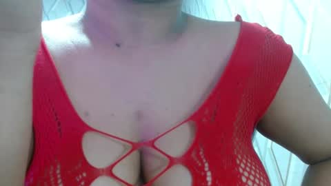 Nicolle Miley online show from February 12, 12:48 am