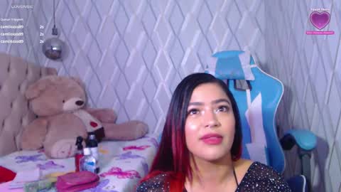 Nicolle Miley online show from February 6, 5:14 am