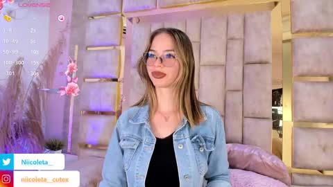 Snapshot of niicoleta chatting on January 21, 9:15 pm Niicoleta online show from January 21, 9:15 pm