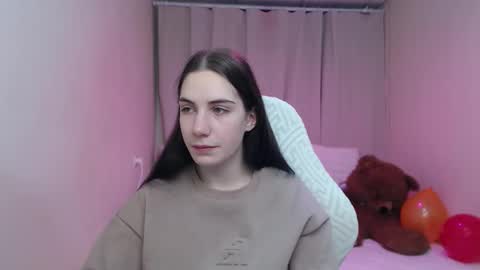 nikastarkk online show from February 20, 7:58 pm