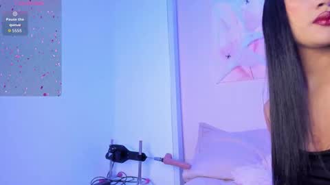    online show from October 22, 7:19 pm