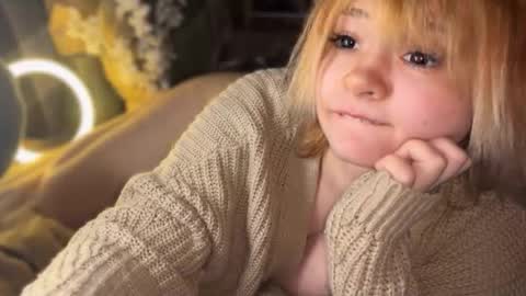 nikoli_naw online show from March 22, 11:11 pm