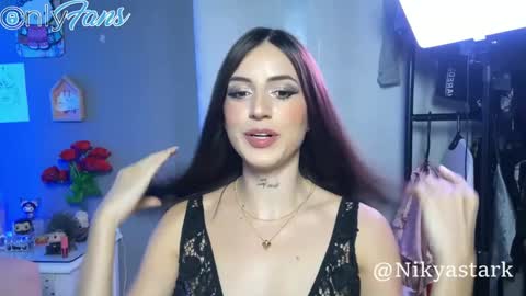 Snapshot of nikyastark chatting on September 29, 1:11 am Niky A Stark online show from September 29, 1:11 am