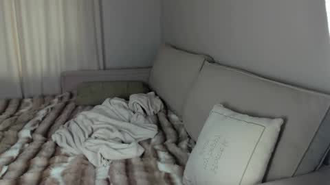 Bella online show from April 15, 5:19 am