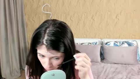 Nilsa online show from May 6, 6:45 pm
