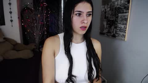 Nina online show from December 17, 12:42 pm