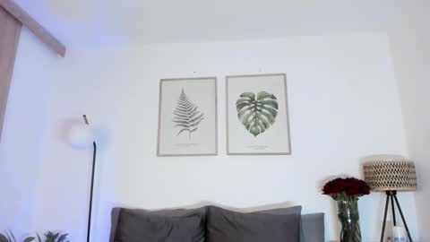 Nina Sara online show from November 8, 3:55 am