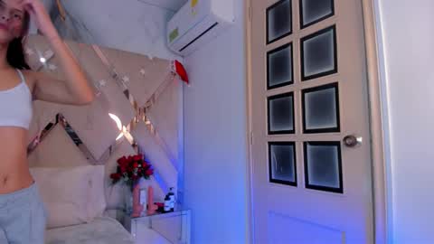 ninahtx online show from December 5, 9:16 pm