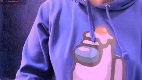 Nina online show from December 29, 1:49 pm