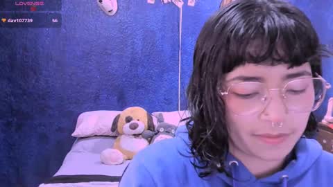 Nina online show from February 17, 4:28 pm