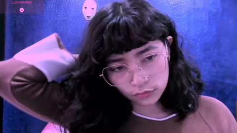 Nina online show from October 1, 4:01 pm