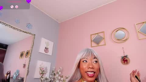 NINI  online show from December 21, 1:42 pm