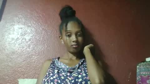 ninie246746 online show from February 11, 5:16 am