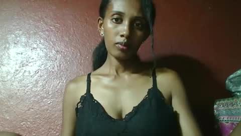 ninie246746 online show from February 18, 6:17 pm