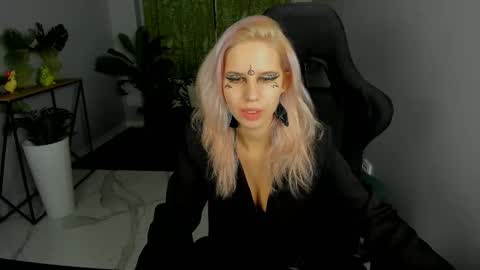 Nita online show from December 21, 2:27 am