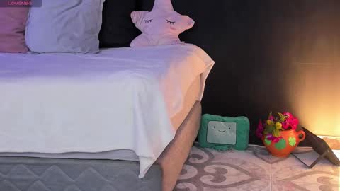 Noah  online show from January 10, 3:44 am