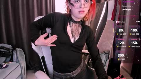 Elly online show from September 24, 9:47 pm