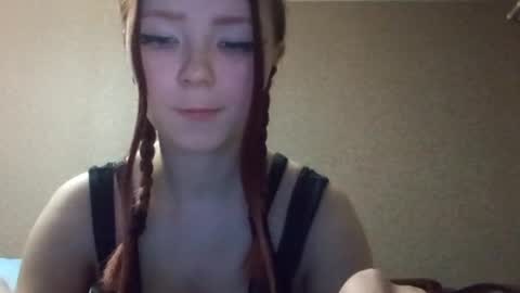 Lisa online show from April 7, 6:43 pm