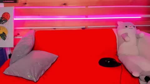 Snapshot of nora_adamss chatting on October 11, 1:10 am Nora online show from October 11, 1:10 am