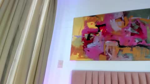 Nora Da Silva online show from March 4, 8:38 pm