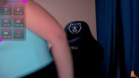 hi glad to chat online show from November 22, 11:13 am