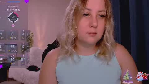 hi glad to chat online show from December 20, 10:58 pm