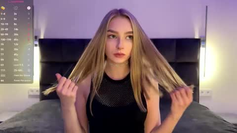 Goldie online show from March 13, 5:03 pm