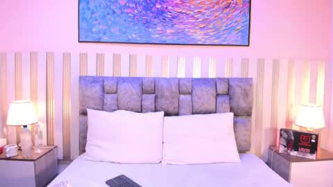 NOVA online show from September 22, 9:46 pm