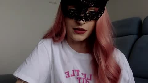 Nova online show from March 26, 11:01 am