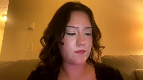 numb_nut_ online show from October 1, 1:32 am