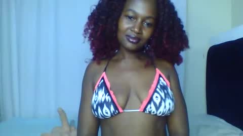 nutgal online show from December 19, 4:54 pm