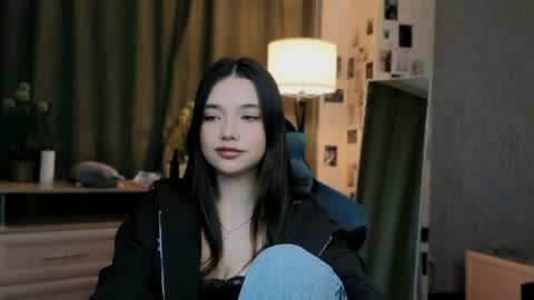 Rachel online show from May 10, 7:38 pm