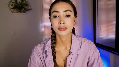 Nycole online show from March 29, 8:30 pm