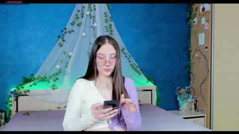 Kat online show from January 22, 6:52 pm