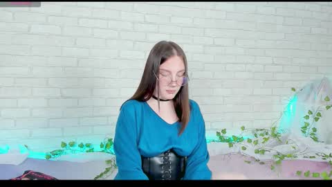 Kat online show from October 15, 6:10 pm