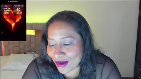 Snapshot of nyomi_browm chatting on September 13, 9:50 am nyomi browm online show from September 13, 9:50 am