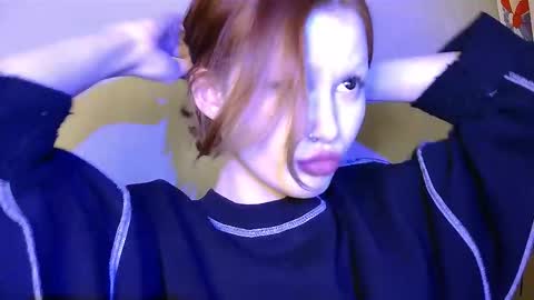 nyra_thira online show from January 19, 1:57 am