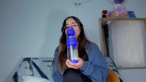 Laura nyu online show from December 5, 9:16 pm