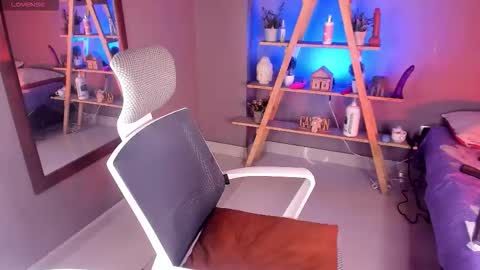 Nyx online show from October 14, 8:44 pm