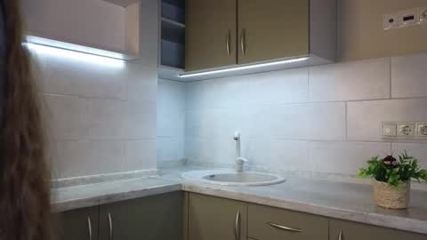 Bella online show from March 5, 3:08 pm