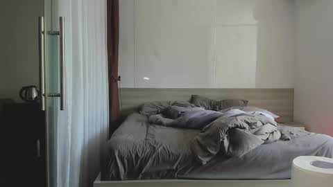 Evie online show from March 3, 6:20 am