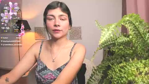  Holly  online show from April 18, 1:19 am