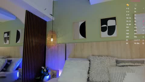 Holly online show from March 18, 11:26 am