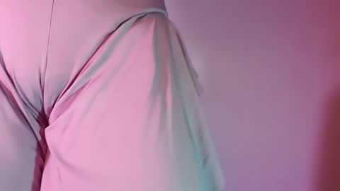 Snapshot of oh_xxxlt4 chatting on March 7, 2:45 pm Oh xxxLt4 online show from March 7, 2:45 pm